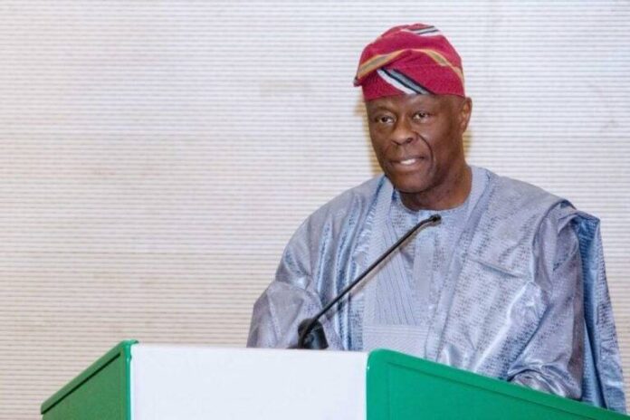 FG intervenes in Dangote refinery dispute, assures fuel supply stability