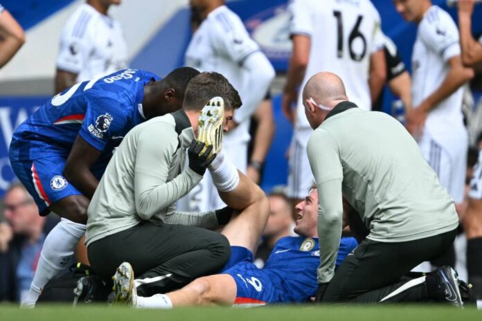 Chelsea striker Liam Delap faces lengthy injury layoff as Cole Palmer nears return