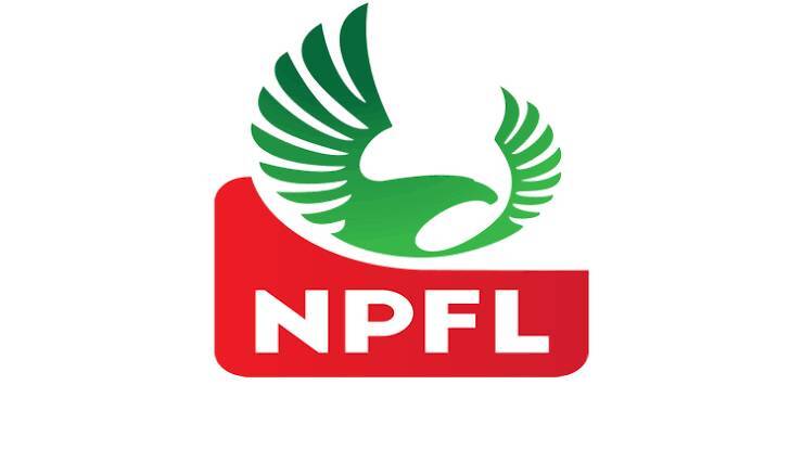 Violence erupted in Kano after Shooting Stars’ late equaliser against Pillars, forcing security to deploy teargas to restore order.