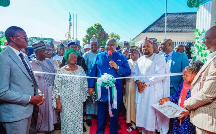 Mutfwang commissions upgraded assembly complex, recommits to democratic partnership