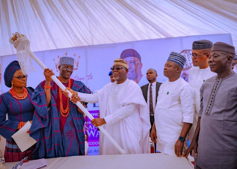 Aiyedatiwa ends long tussle, presents staff of office to new Olu-Oke of Oke-Igbo