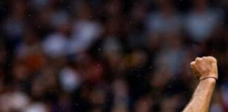 Manchester United’s Mbeumo wins October EPL Player of the Month award Mbeumo’s Hot Streak Earns Him Premier League Player of the Month