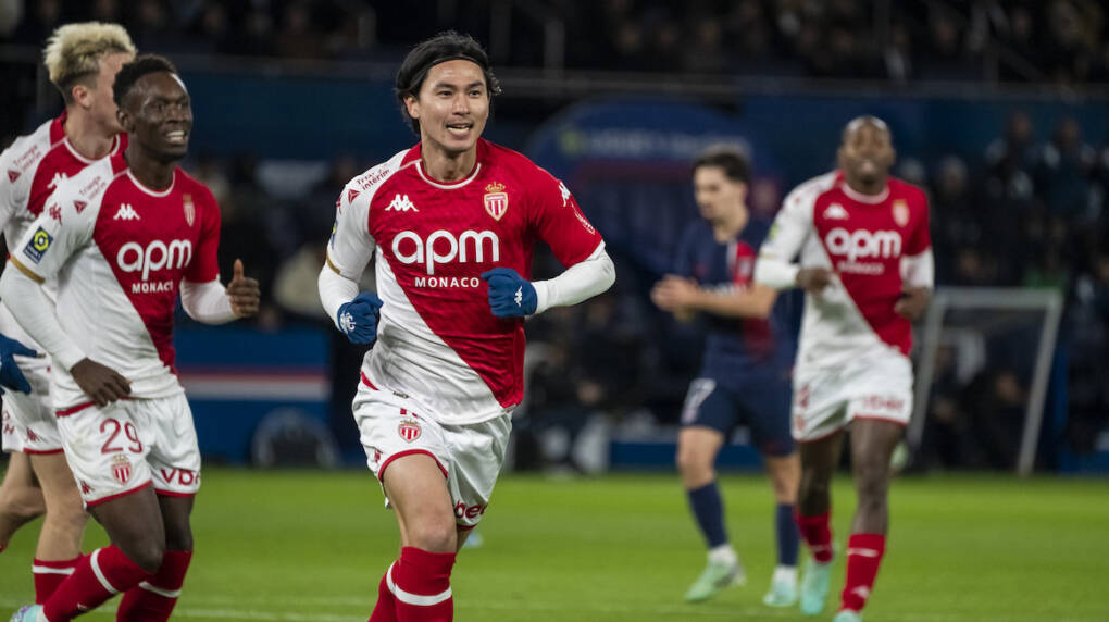Takumi Minamino fires Monaco to a 1–0 win over PSG as Pogba returns and the champions stumble, risking top spot in a tightening Ligue 1 race.