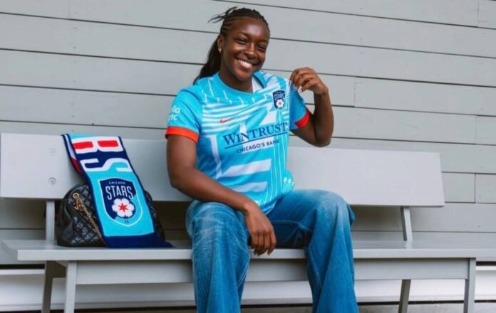 Michelle Alozie joins Chicago Stars on a three-year deal.