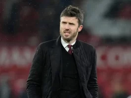 Michael Carrick is currently the favourite candidate to takeover the caretaker role at Manchester United.