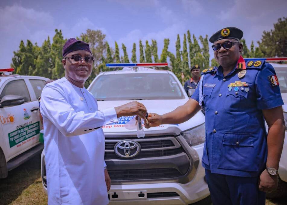 Lucky Aiyedatiwa Governor Lucky Aiyedatiwa handing over some of the vehicles
