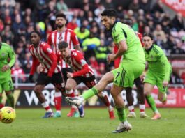 Jiménez converts his 13th penalty in the Premier League (100% record)