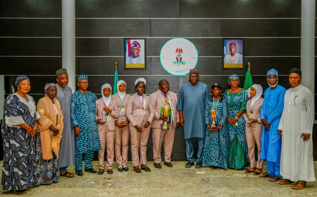 Kwara State Governor AbdulRahman AbdulRazaq with the students and others