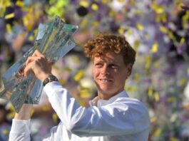 Jannik Sinner celebrates his Indian Wells Masters title after overcoming Daniil Medvedev.