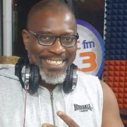 Veteran journalist Temisan Okomi is dead.