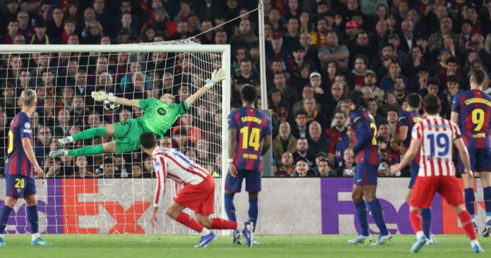Champions League: Atlético stun ten-man Barcelona at Camp Nou to seize control of quarter-final tie Julian Alvarez opens scoring as Atlético Madrid beat Barcelona.
