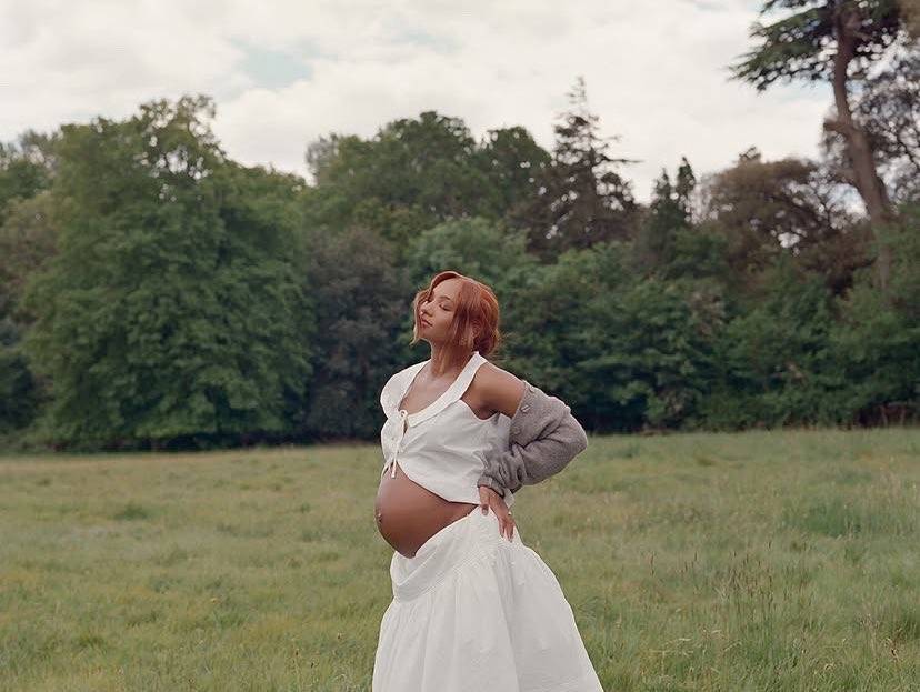 Temi Otedola expecting first child with Mr Eazi 1 1249827