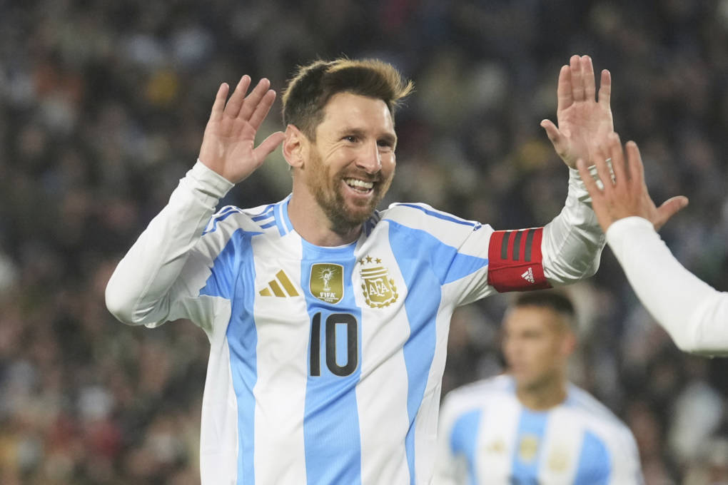 Barcelona legend Lionel Messi eyes sixth World Cup as Argentina name strong squad