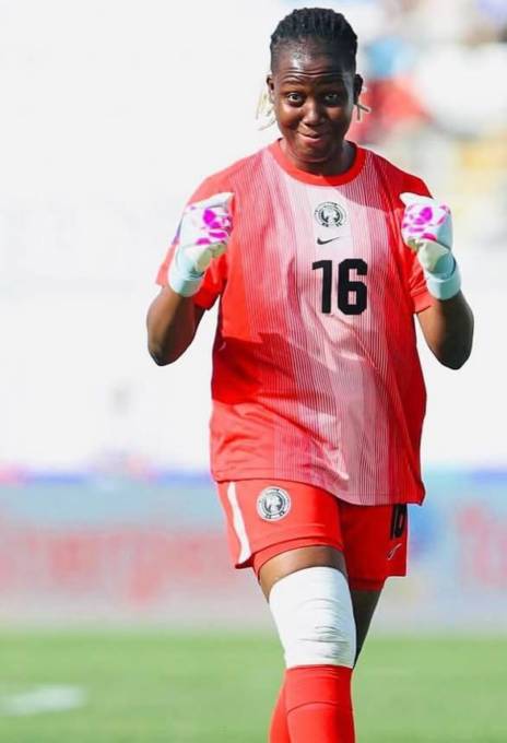 Nigerian Keeper Conquers WSL Team of Season
