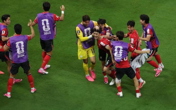 World Cup: South Korea stage stunning comeback to sink Czech Republic South Korea defeat Czech Republic 2-1 in World Cup opener as Oh Hyeon-gyu scores late winner in dramatic comeback victory (Image source: Facebook)