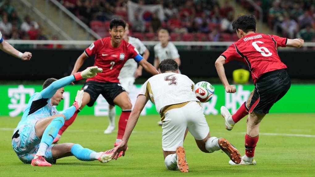 World Cup: South Korea stage stunning comeback to sink Czech Republic 1 skysports hwang in beom south korea 7271302