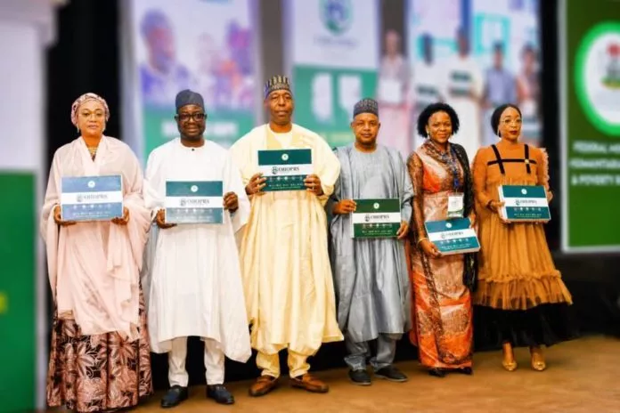 FG launches $1bn HOPE-SP to shift Nigeria from palliatives to economic empowerment FG launches $1bn HOPE-SP to shift Nigeria from palliatives to economic empowerment