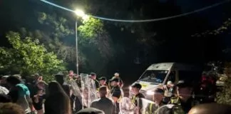 UK govt condemns far-right blockade in Portsmouth after asylum seekers arrive Far-right protesters in Portsmouth