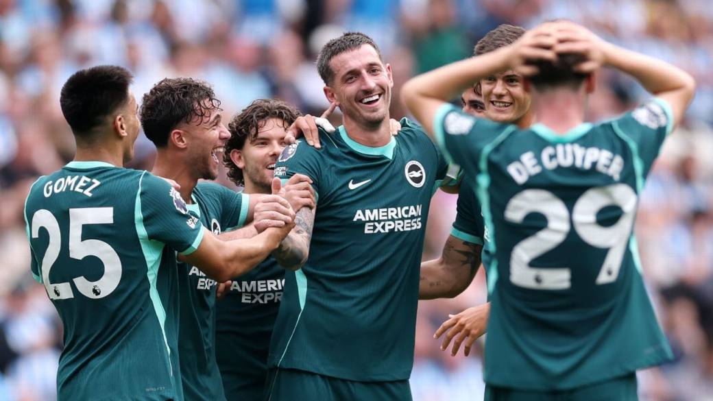 Recap of Premier League Gameweek 4 with full match reviews, including Man City's controversial derby win and Leeds' 4-1 victory (Image source: ESPN)